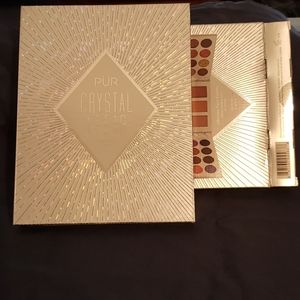 Pur Crystal Clear Ultimate Face Palette